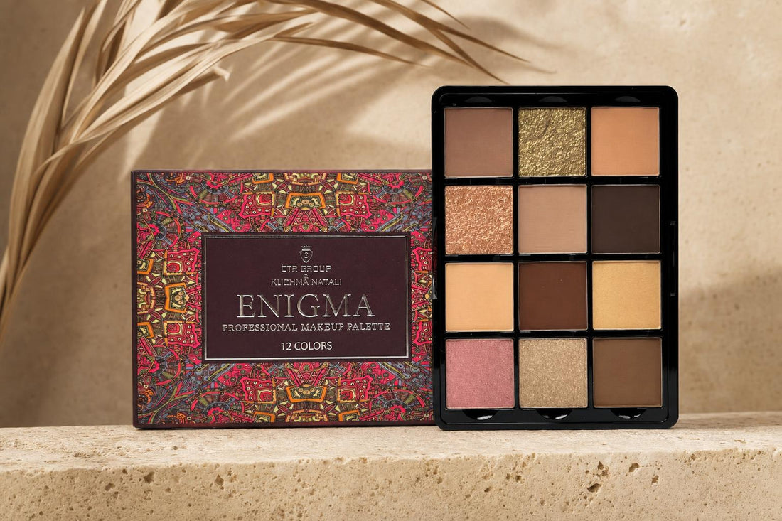 Do Glitter Eyeshadows Fall Under Eyes? Expert Solutions — Encanto