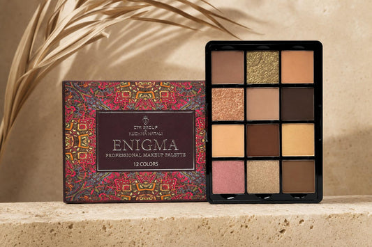 Do Glitter Eyeshadows Fall Under Eyes? Expert Solutions — Encanto