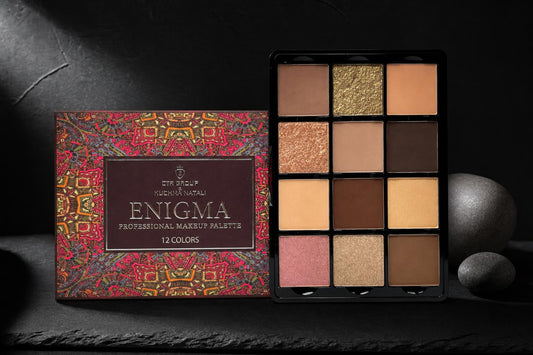 Are Eyeshadow Palettes for Day and Night Looks Essential? — Encanto