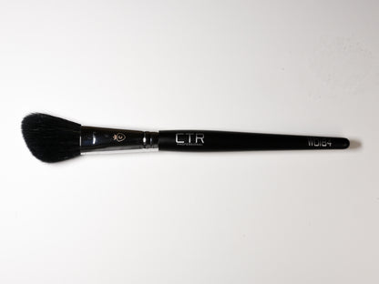 Angled Blush & Contour Brush W0184 – Arctic Fox Hair Black Style