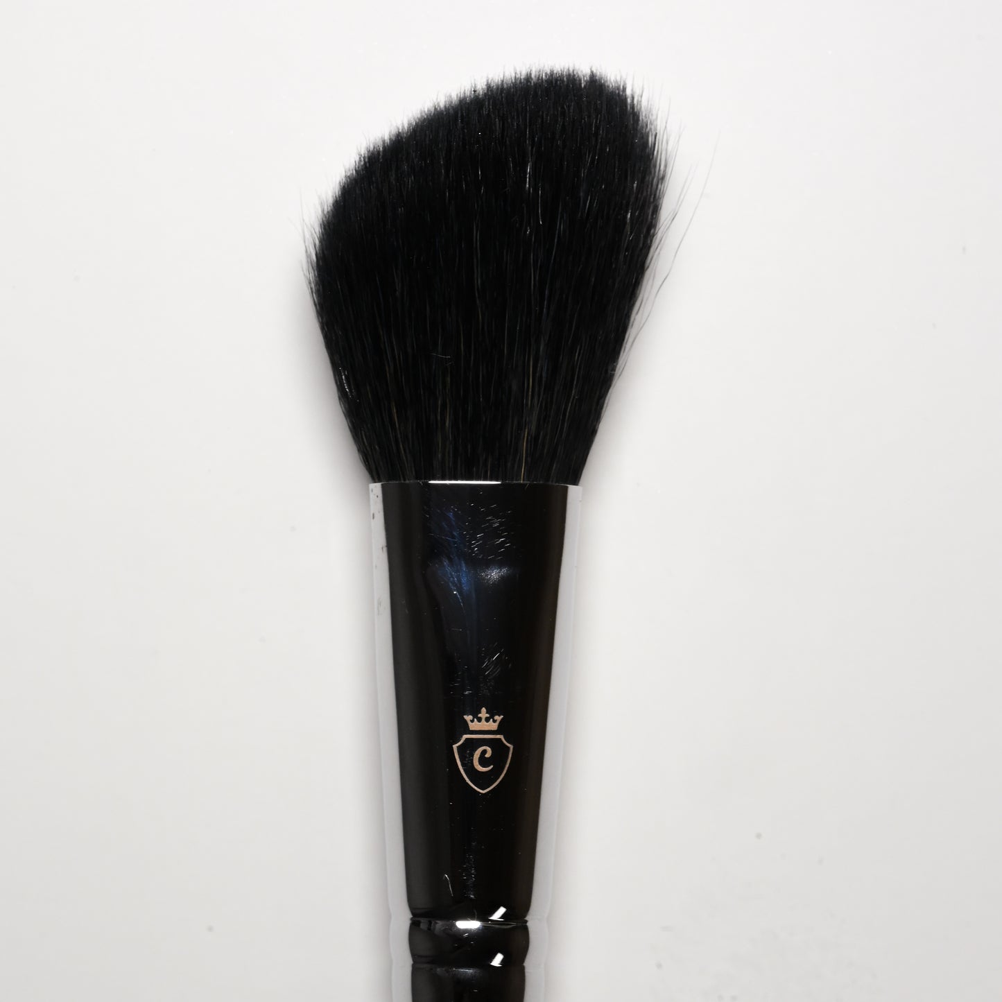 Angled Blush & Contour Brush W0184 – Arctic Fox Hair Black Style