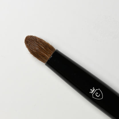 Squirrel Hair Precision Crease Blending Brush W0188