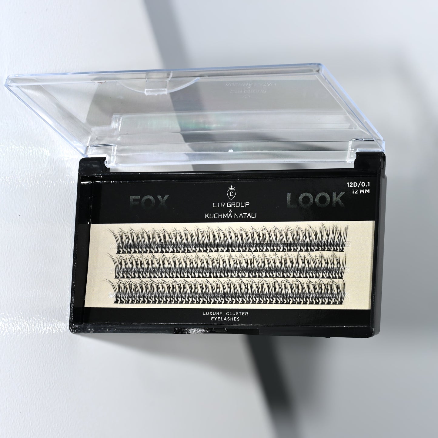 Fox Look 12mm – False Eyelashes for a Sultry Cat-Eye Effect