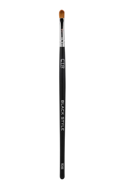 Single makeup brush with black handle, silver ferrule, and brown bristles. Printed with CTR BLACK STYLE and W0186.