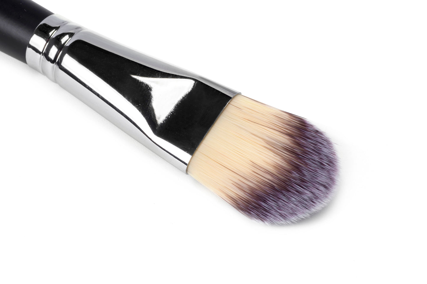 Professional Foundation Brush W0596, Synthetic Bristles, Metal Ferrule, Aged Wooden Handle