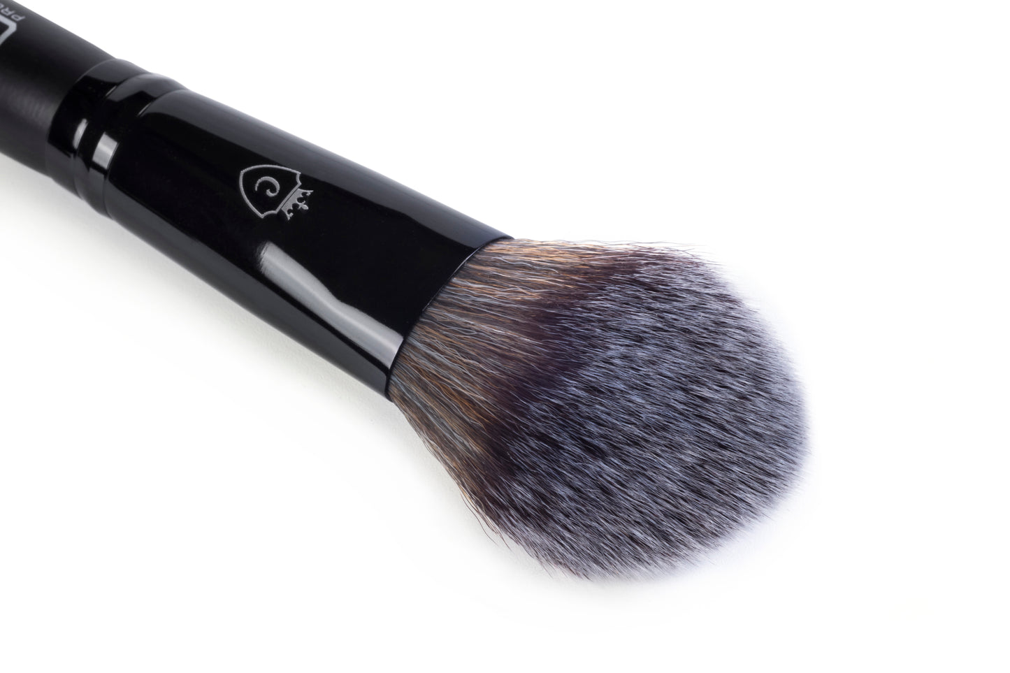 Professional Brush W0647 for Powder, Blush, Correction, Petal-Shaped Synthetic Taklon Bristles, Aged Wooden Handle