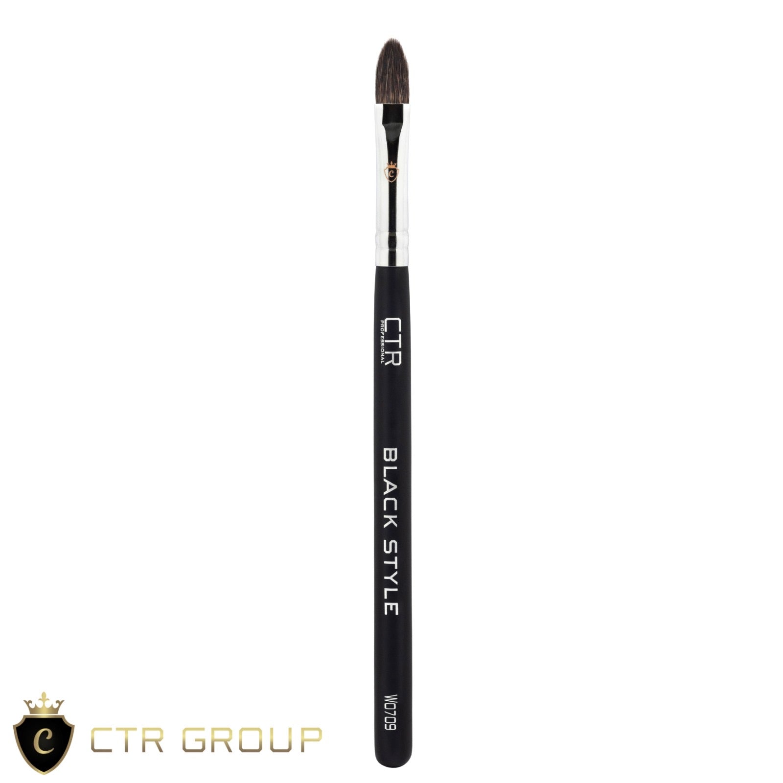 Single makeup brush with black handle and silver ferrule, printed with CTR PROFESSIONAL BLACK STYLE W0709.