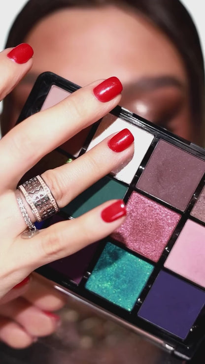 Multichrome Eyeshadow Palette for Color-Shifting Eye Looks - Vintage