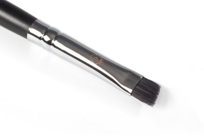 Angled Synthetic Eyebrow Brush W0655